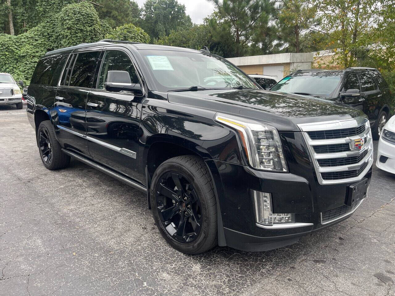 2017 CADILLAC Escalade ESV