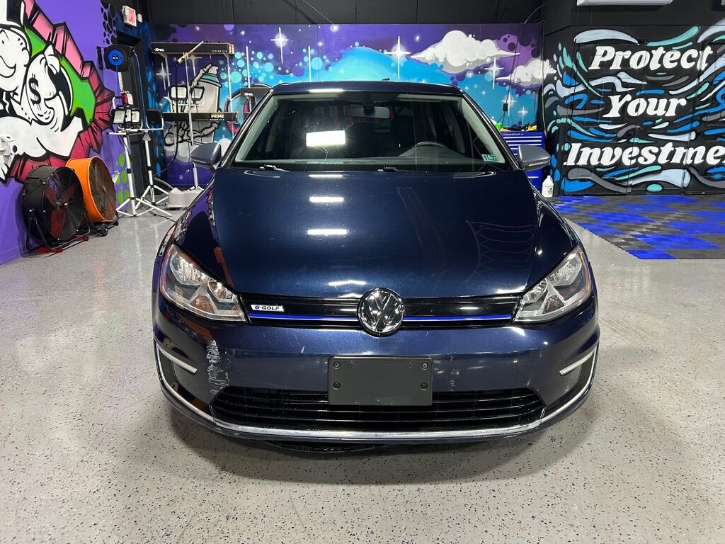2016 VOLKSWAGEN e-Golf