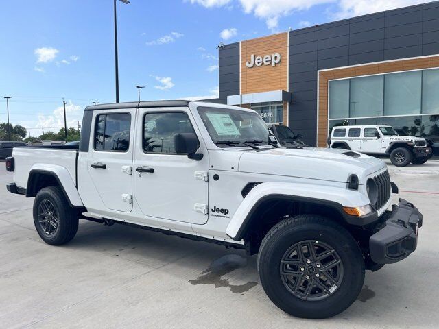 2025 JEEP Gladiator