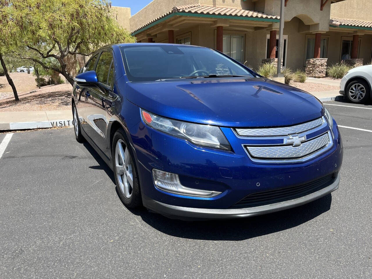 2013 CHEVROLET Volt