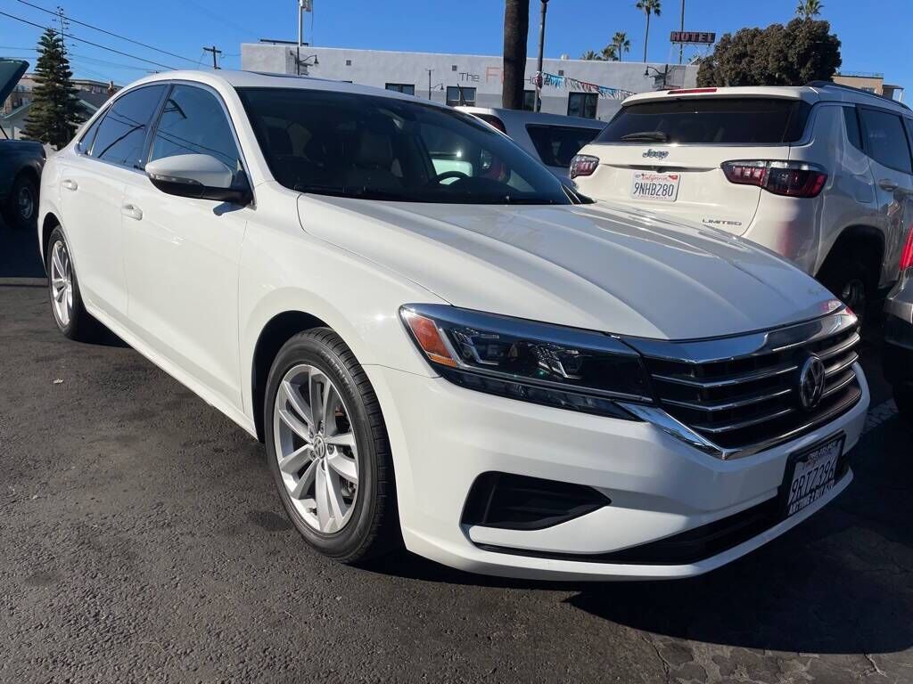 2020 VOLKSWAGEN Passat