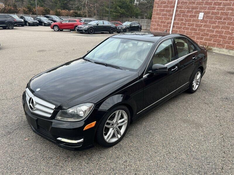 2012 MERCEDES-BENZ C-Class