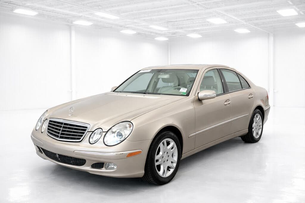 2004 MERCEDES-BENZ E-Class