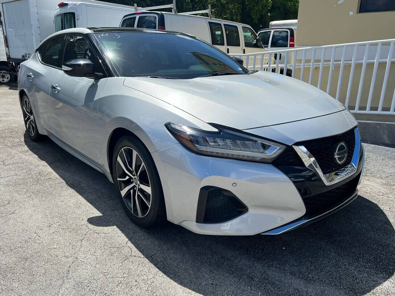 2019 NISSAN Maxima