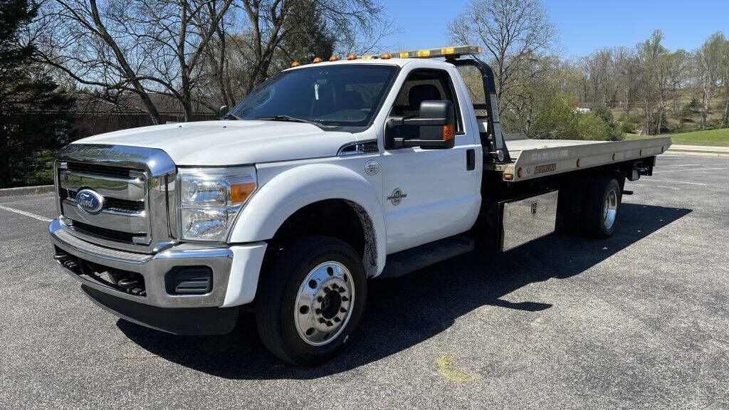 2016 FORD F-550