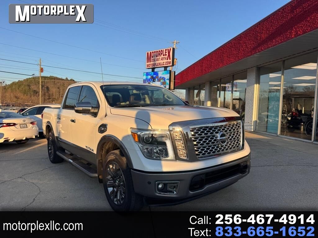 2017 NISSAN Titan