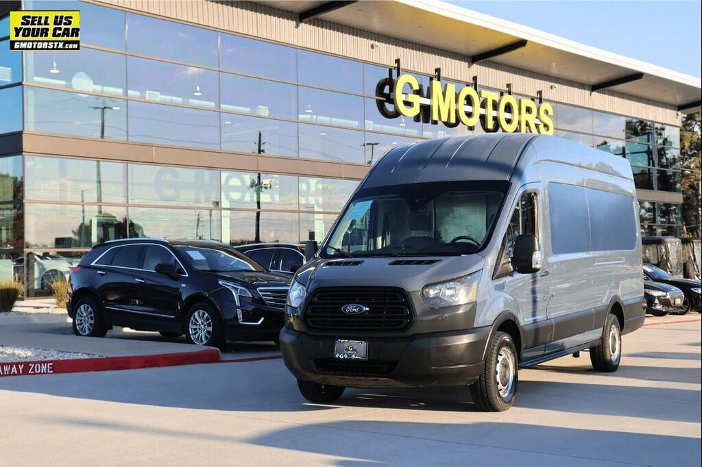 2019 FORD Transit