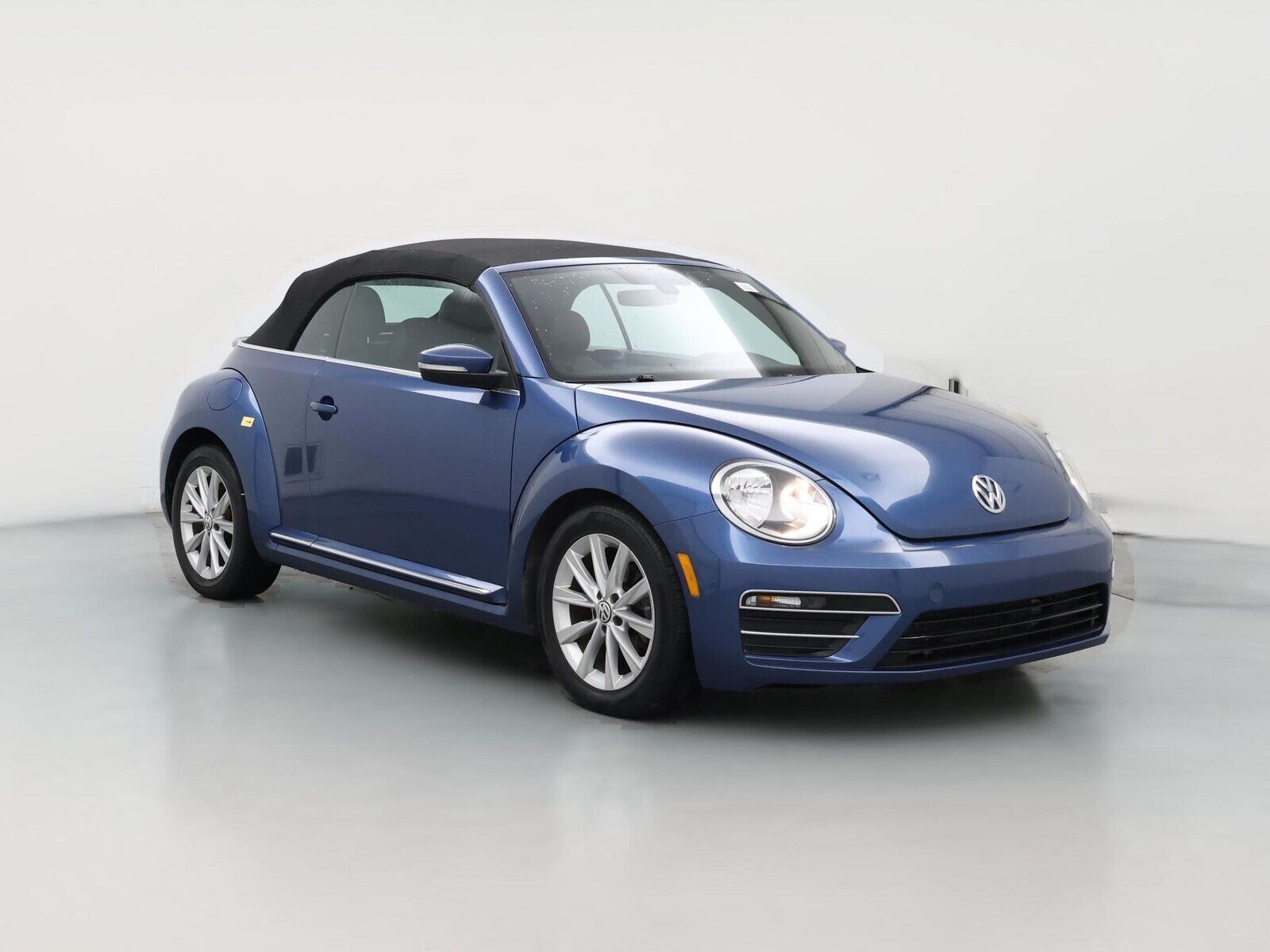 2018 VOLKSWAGEN Beetle