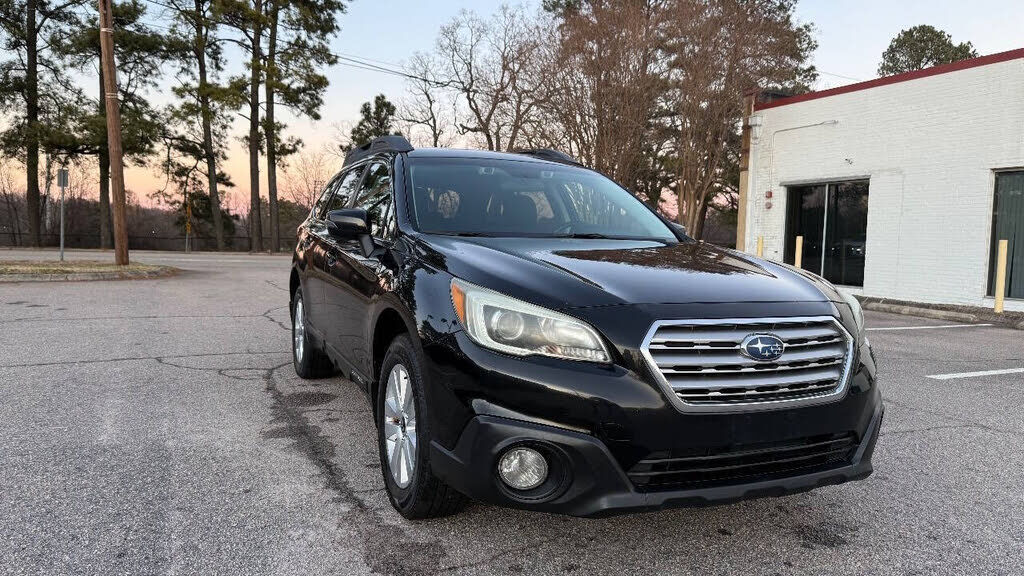 2015 SUBARU Outback