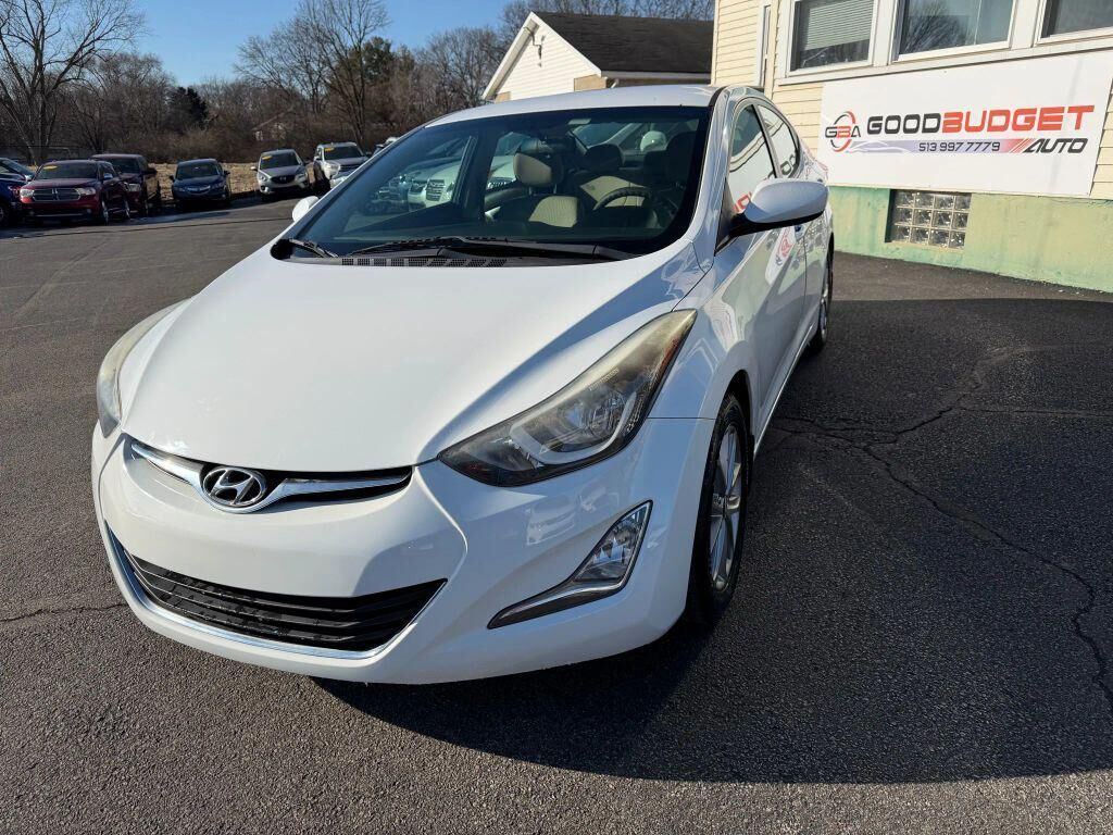 2016 HYUNDAI Elantra