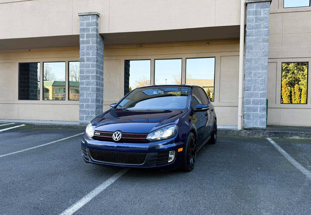 2011 VOLKSWAGEN GTI