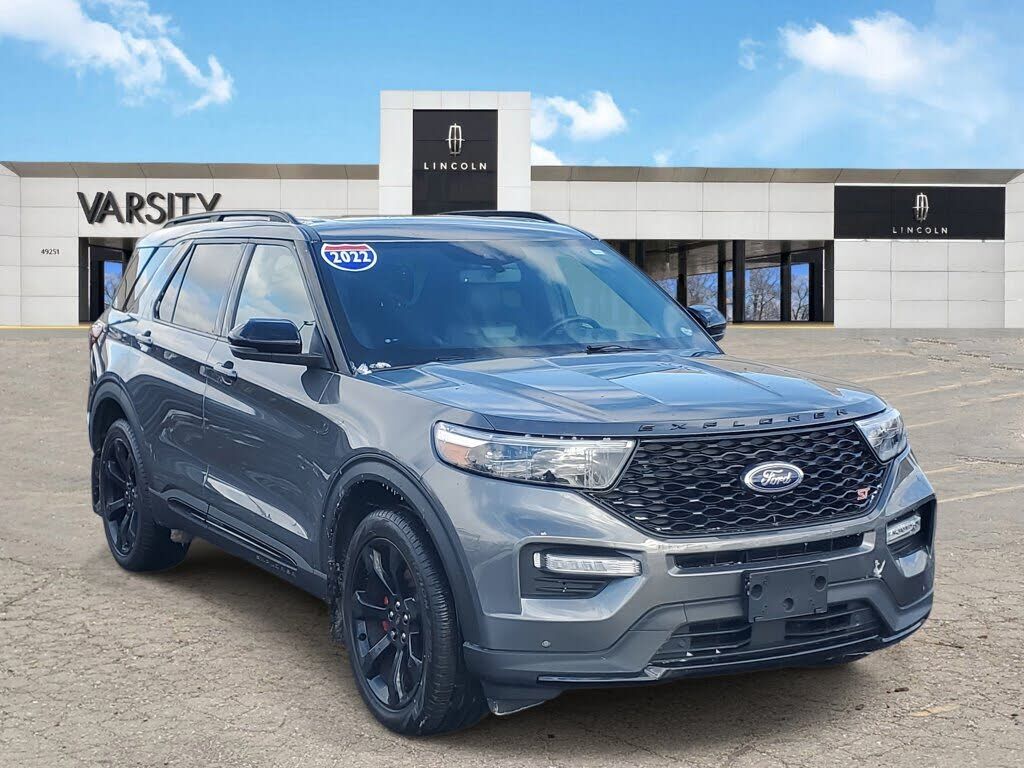 2022 FORD Explorer