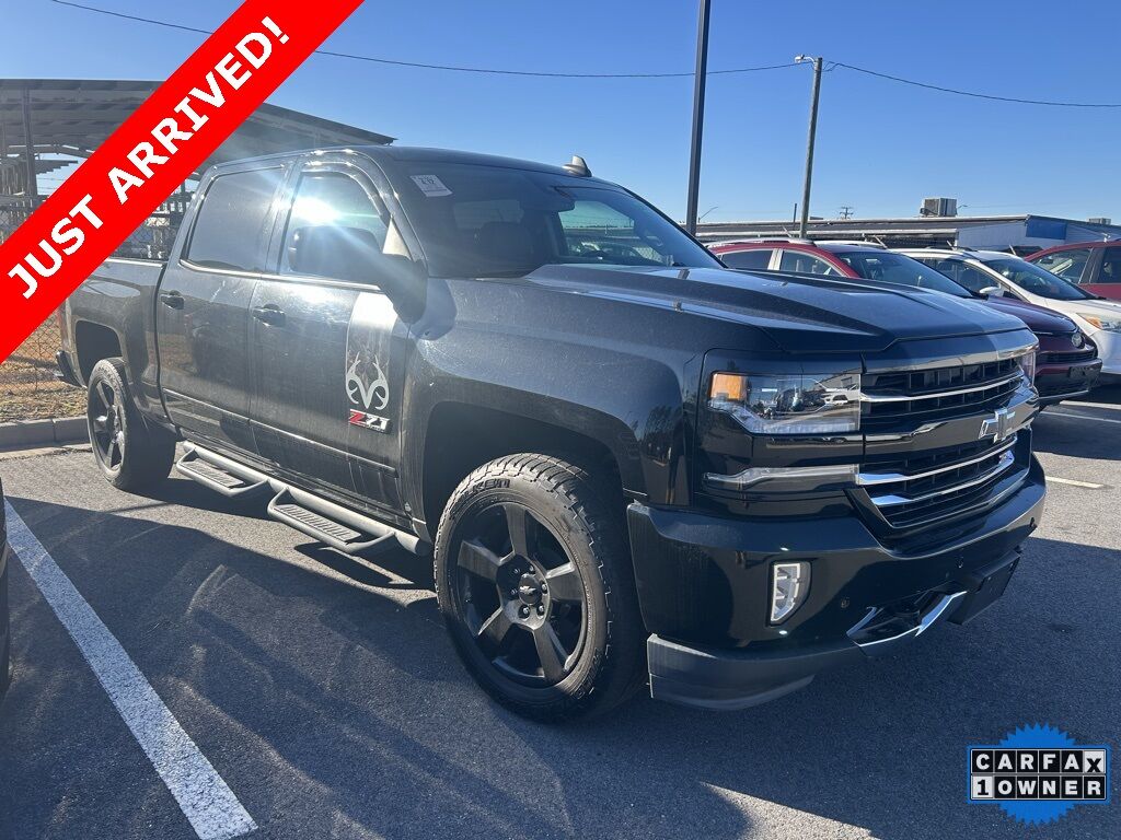 2018 CHEVROLET Silverado