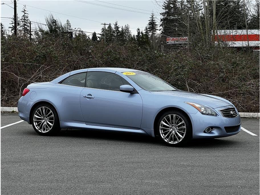 2013 INFINITI G37