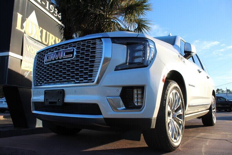 2022 GMC Yukon XL