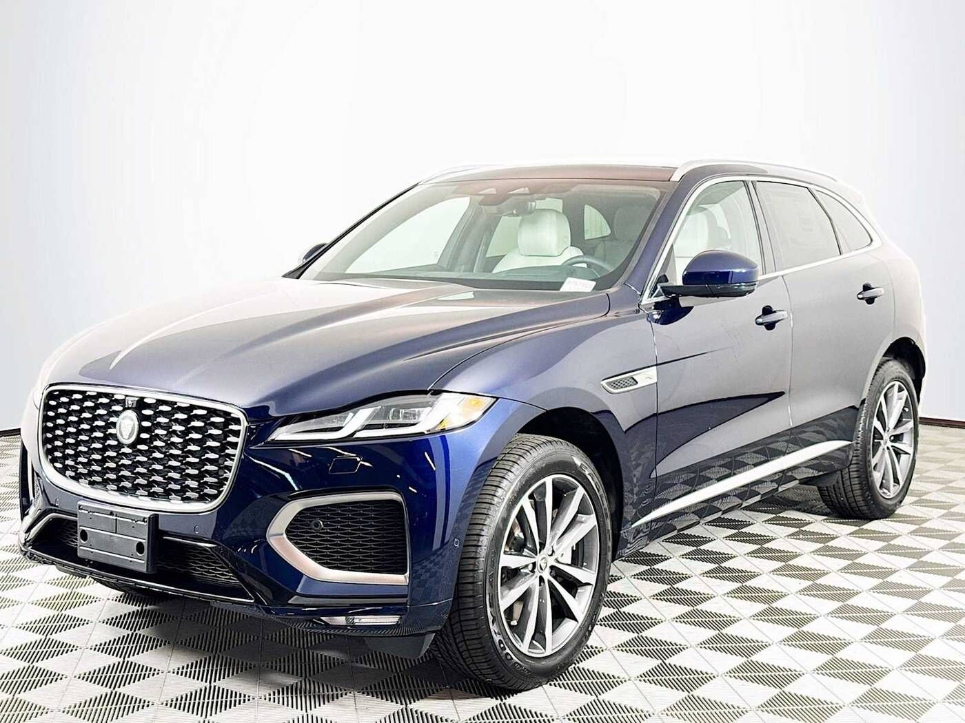 2026 JAGUAR F-Pace