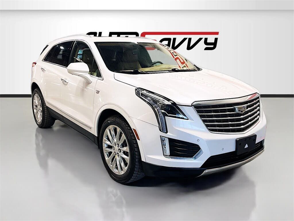 2017 CADILLAC XT5