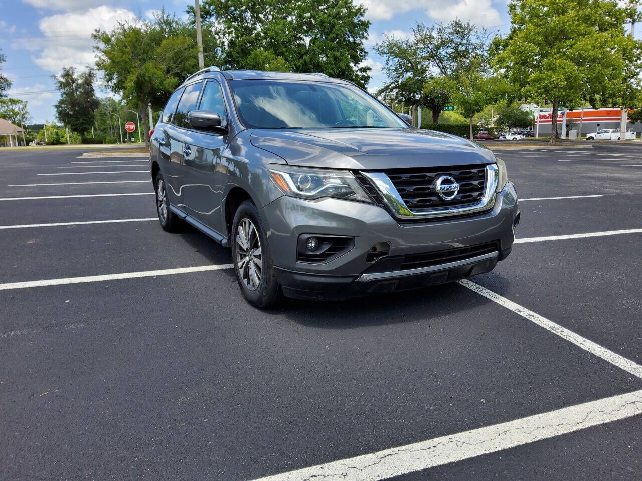 2019 NISSAN Pathfinder