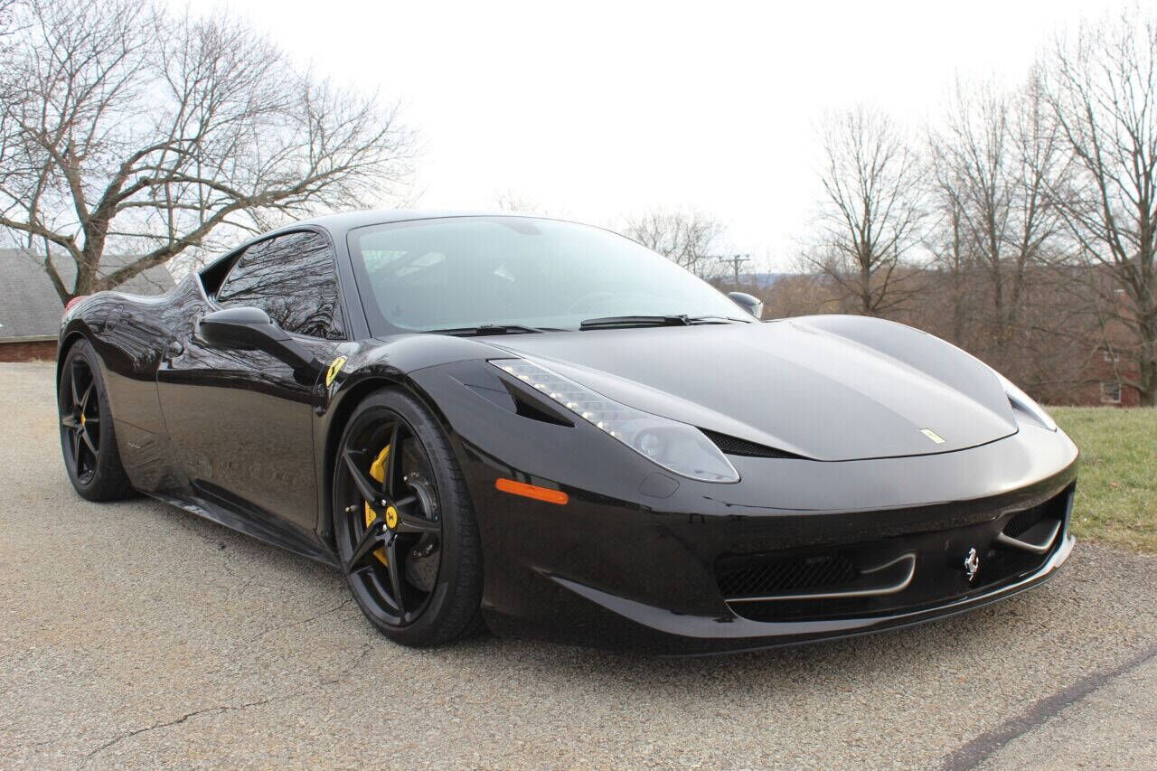 2011 FERRARI 458 Italia