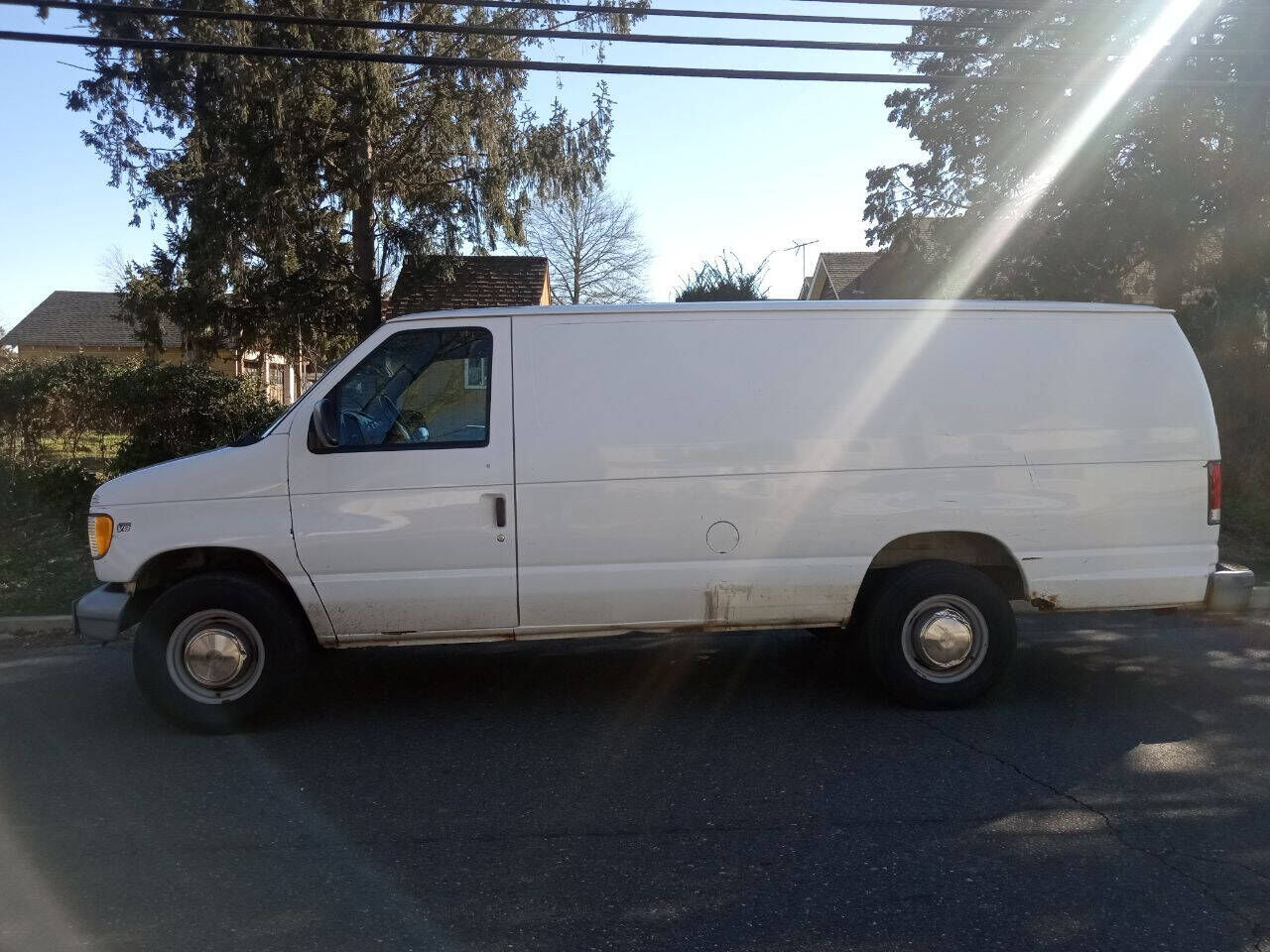 Ford E-250