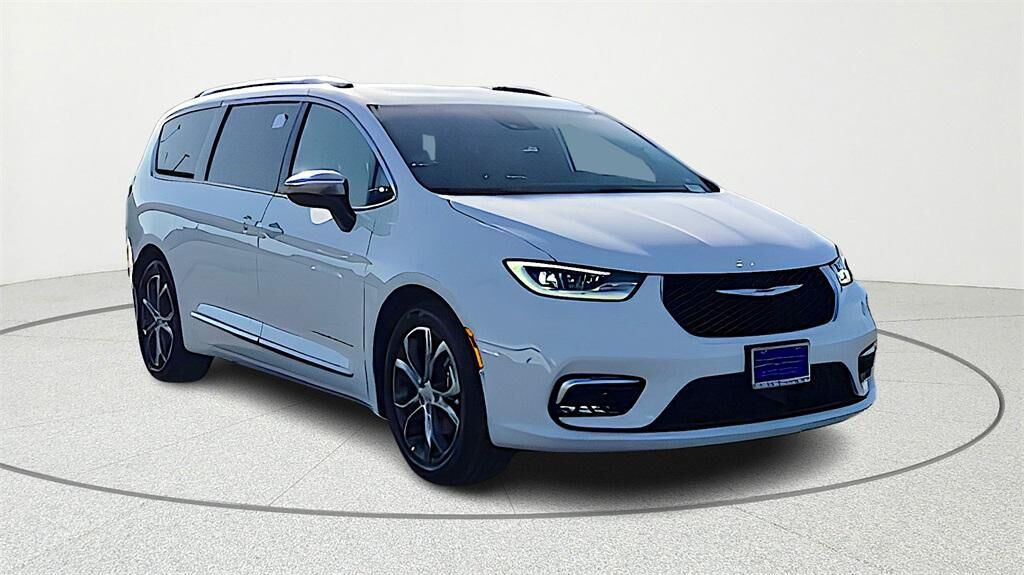 2026 CHRYSLER Pacifica