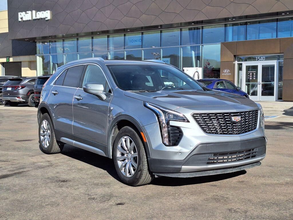2023 CADILLAC XT4