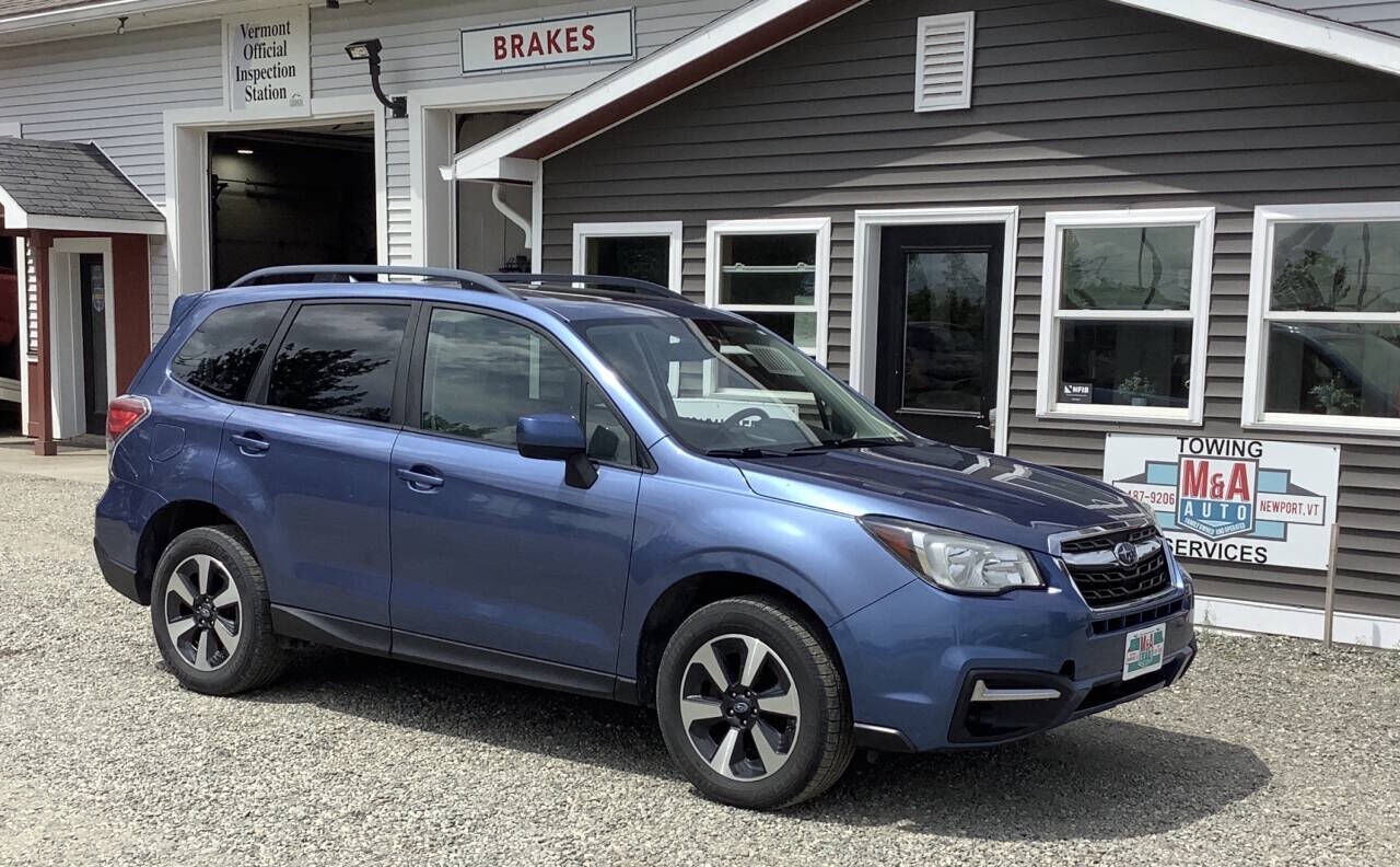 2017 SUBARU Forester