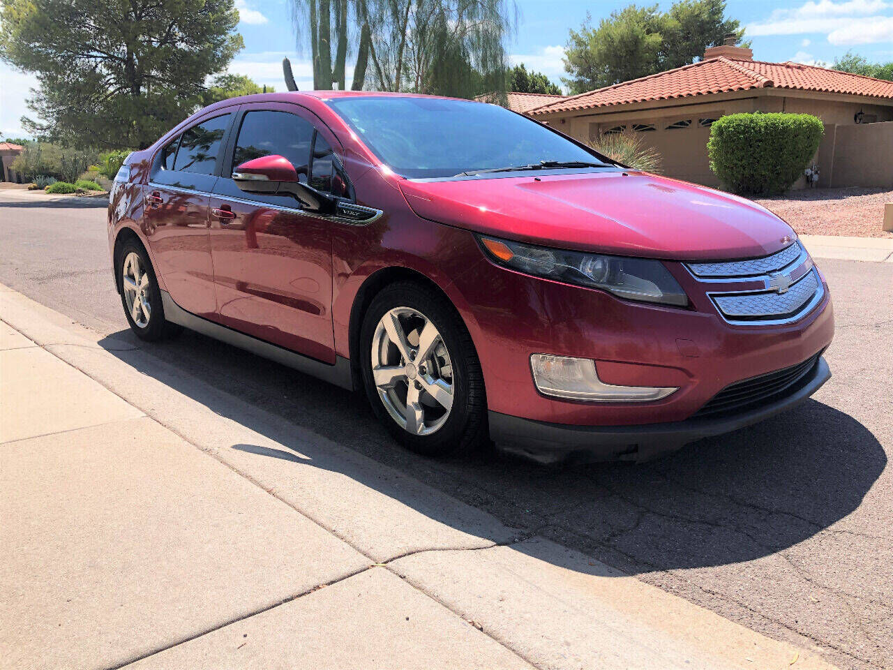 2013 CHEVROLET Volt