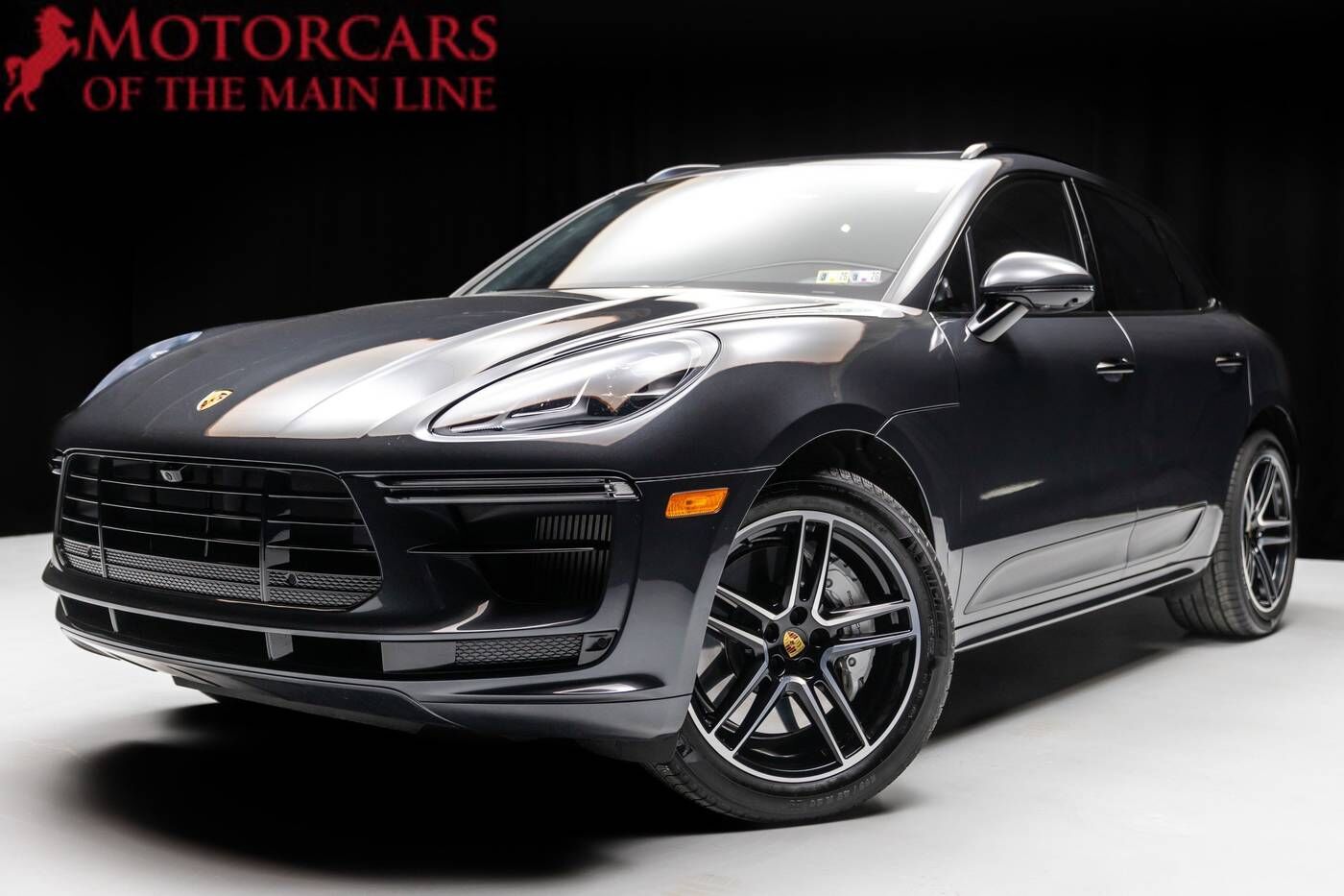2021 PORSCHE Macan