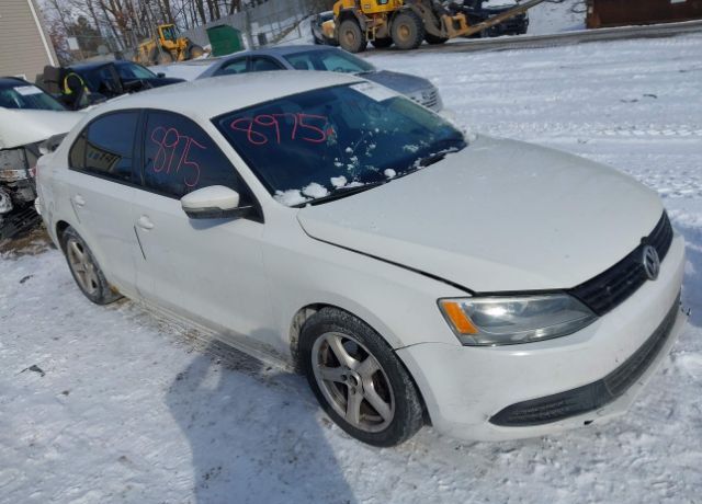 2012 VOLKSWAGEN Jetta