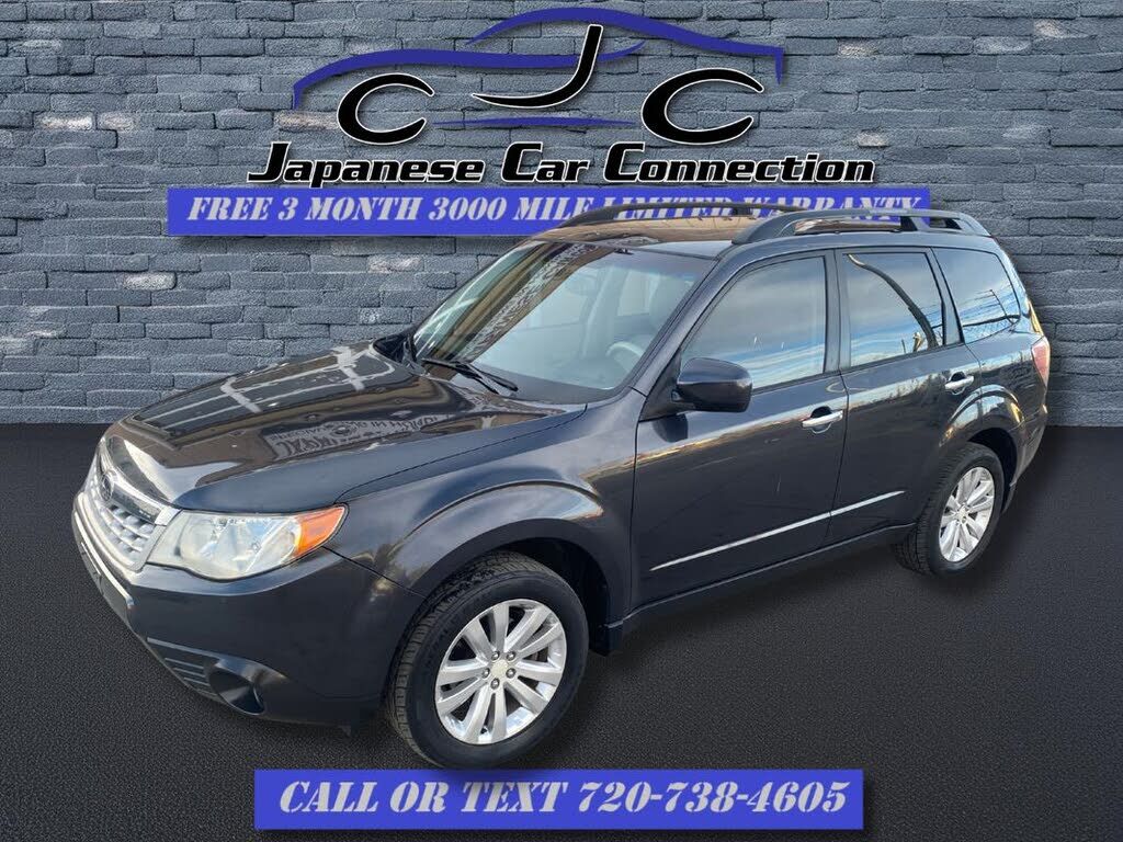 2011 SUBARU Forester