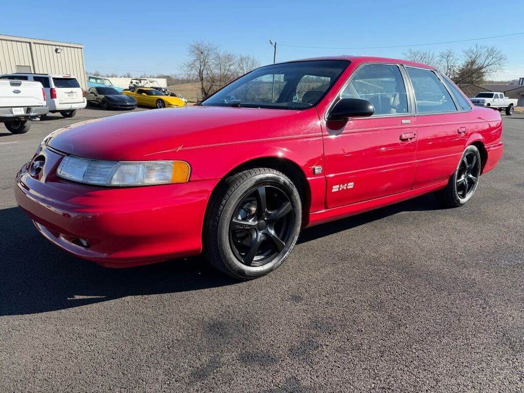 1995 FORD Taurus