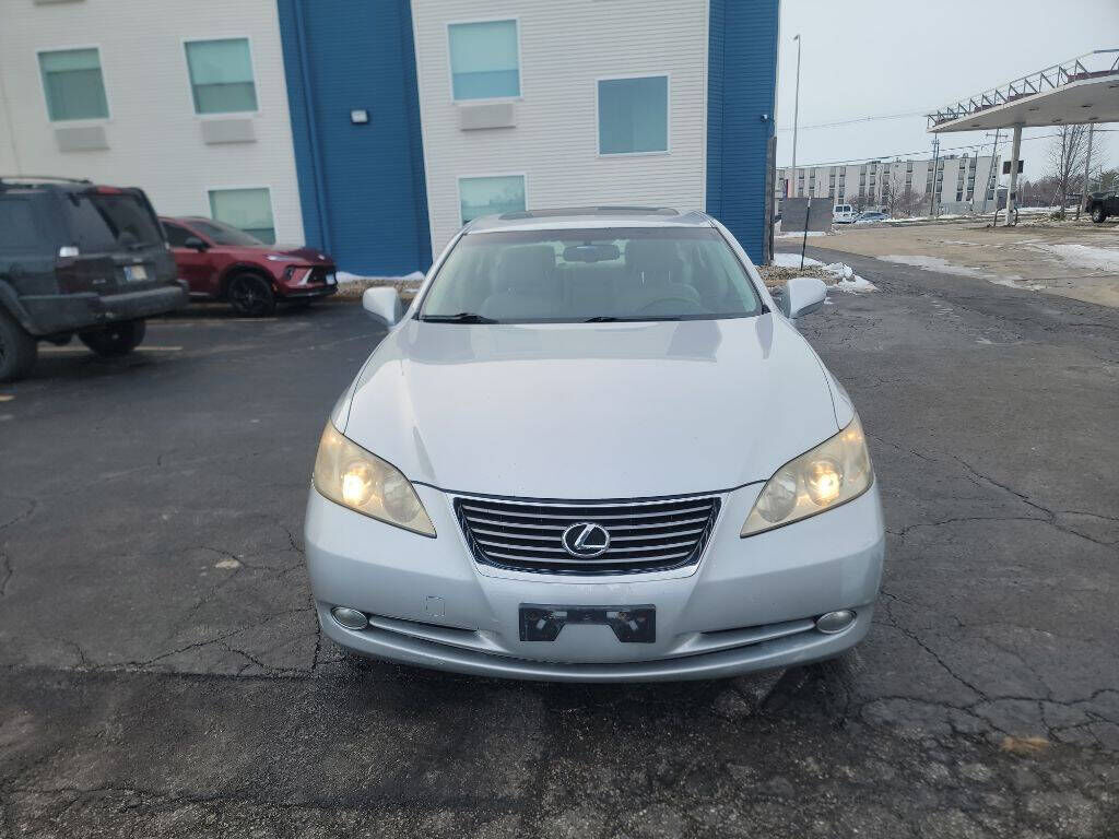 Lexus ES