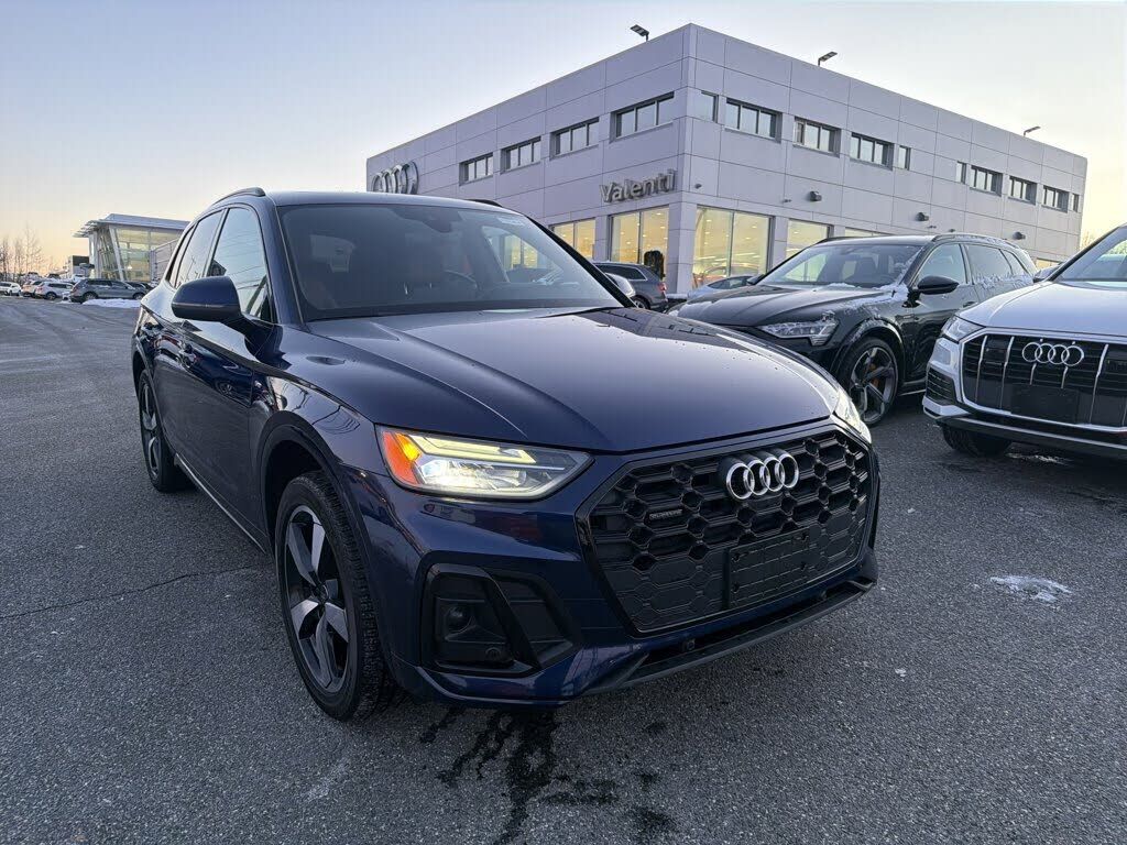 2022 AUDI Q5