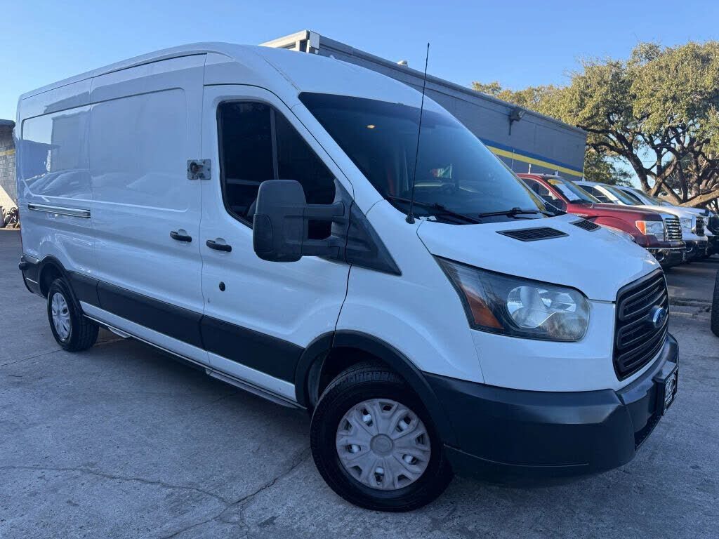 2017 FORD Transit