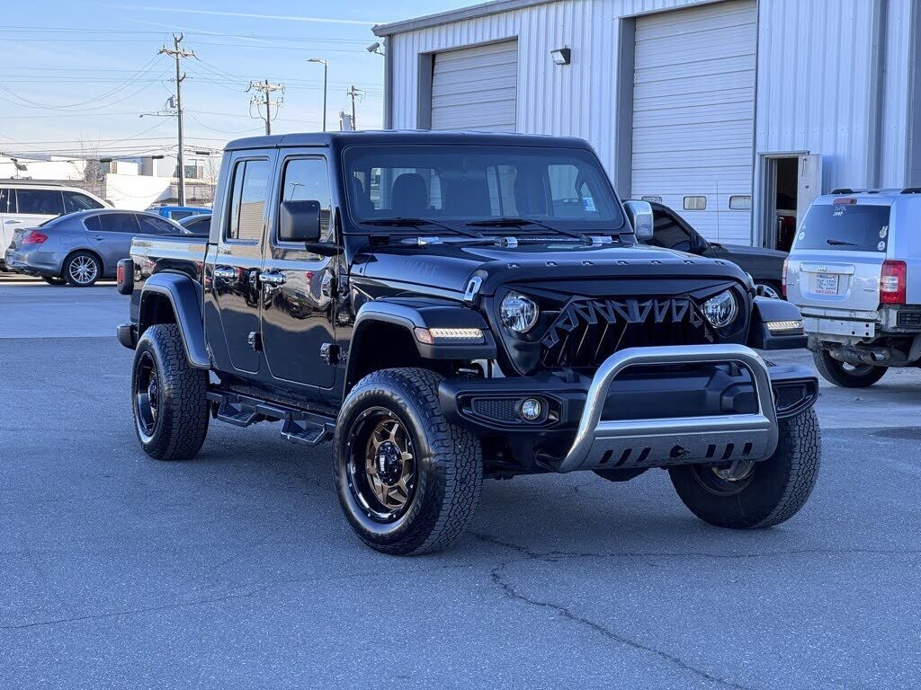 2022 JEEP Gladiator