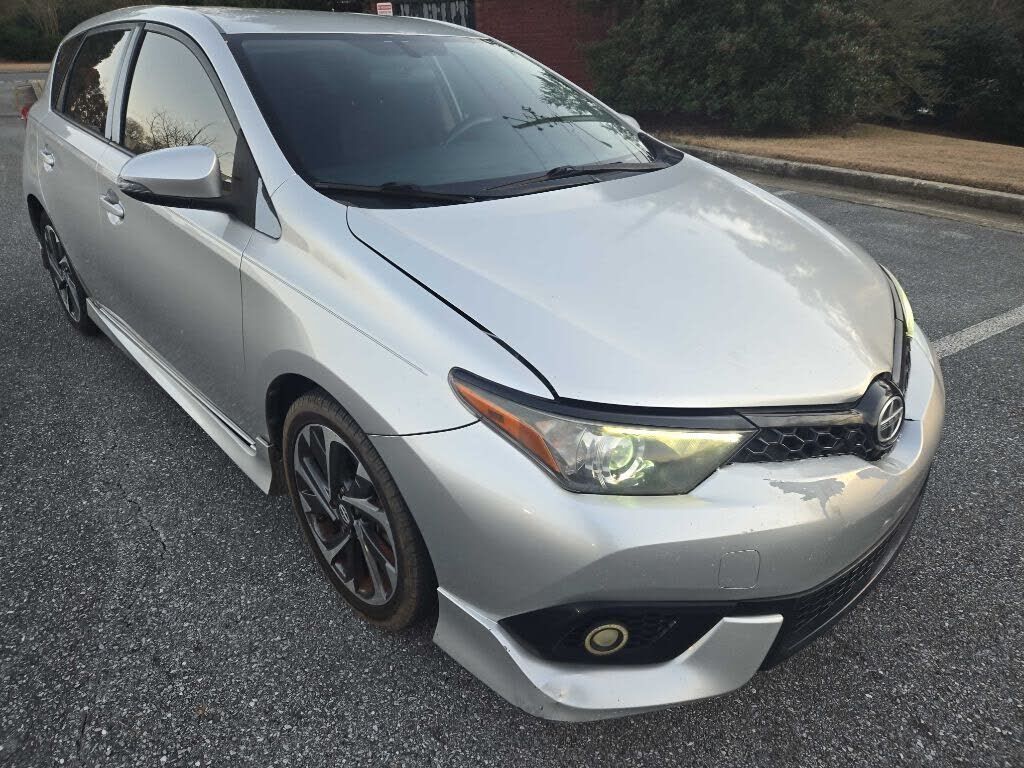 2016 TOYOTA Scion