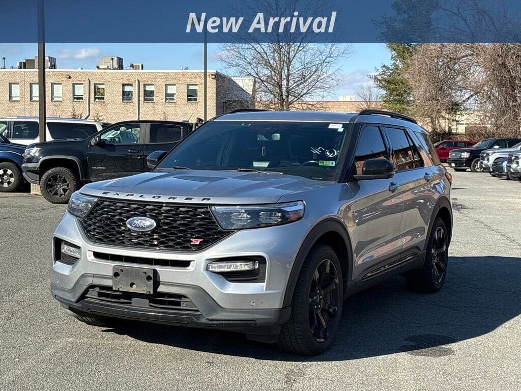 2021 FORD Explorer