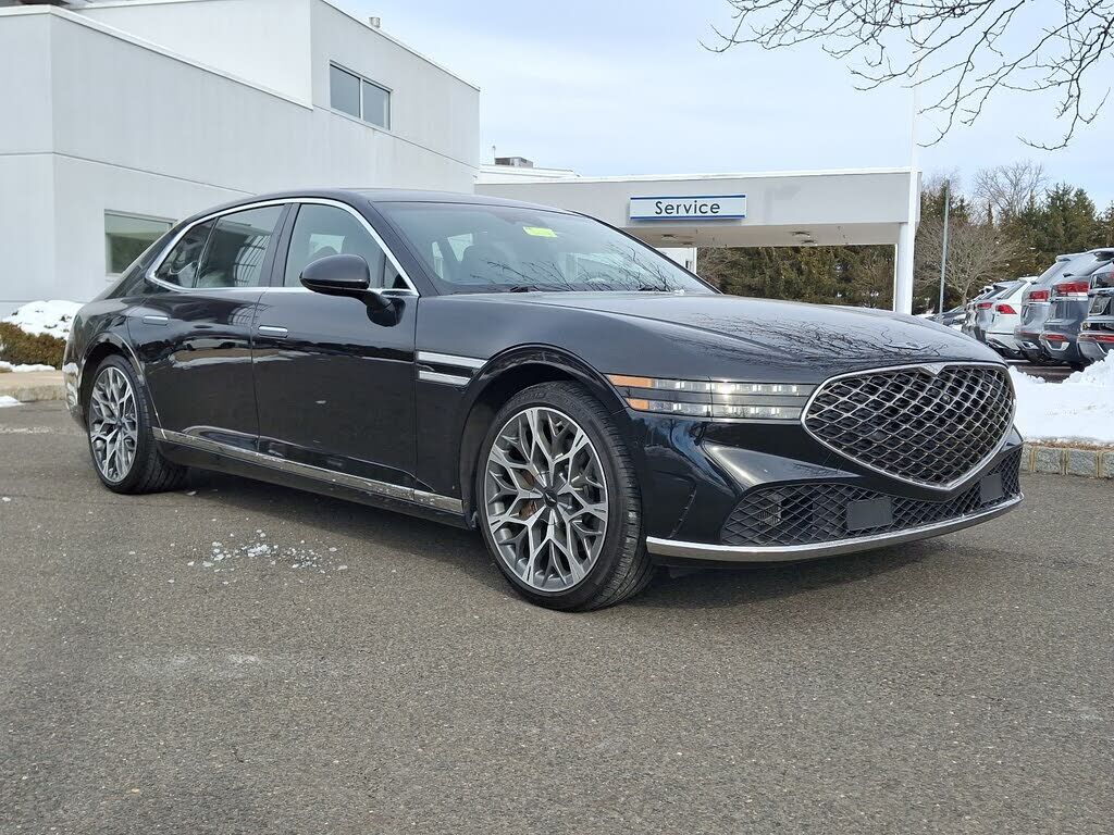 2023 GENESIS G90