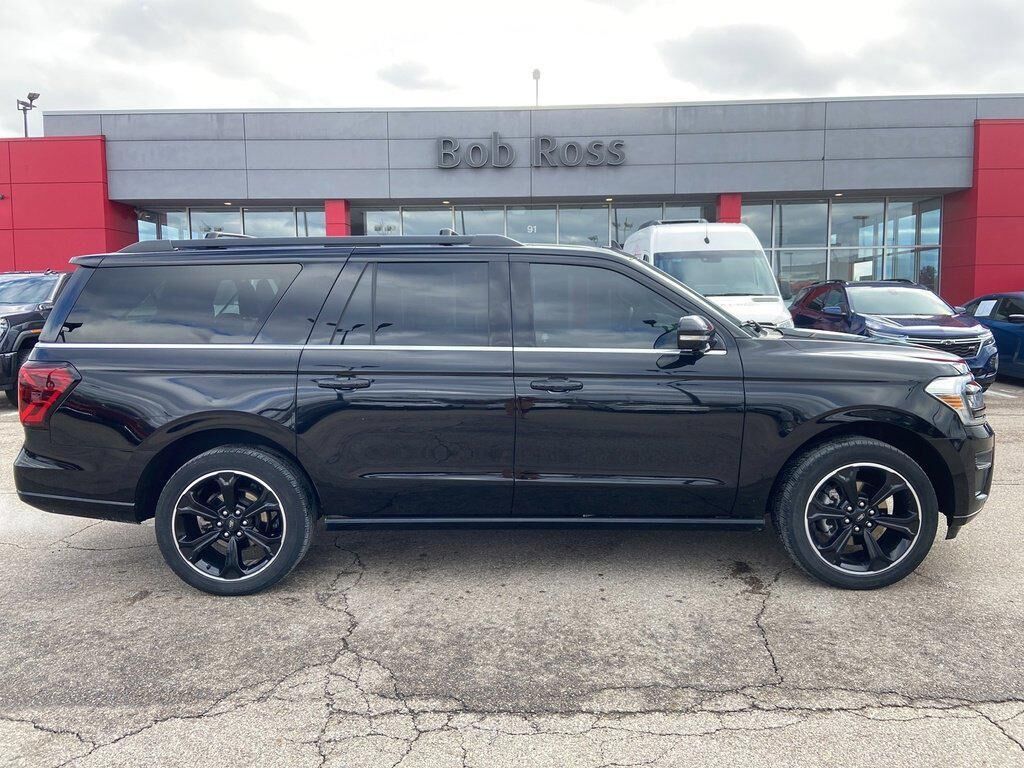 2022 FORD Expedition