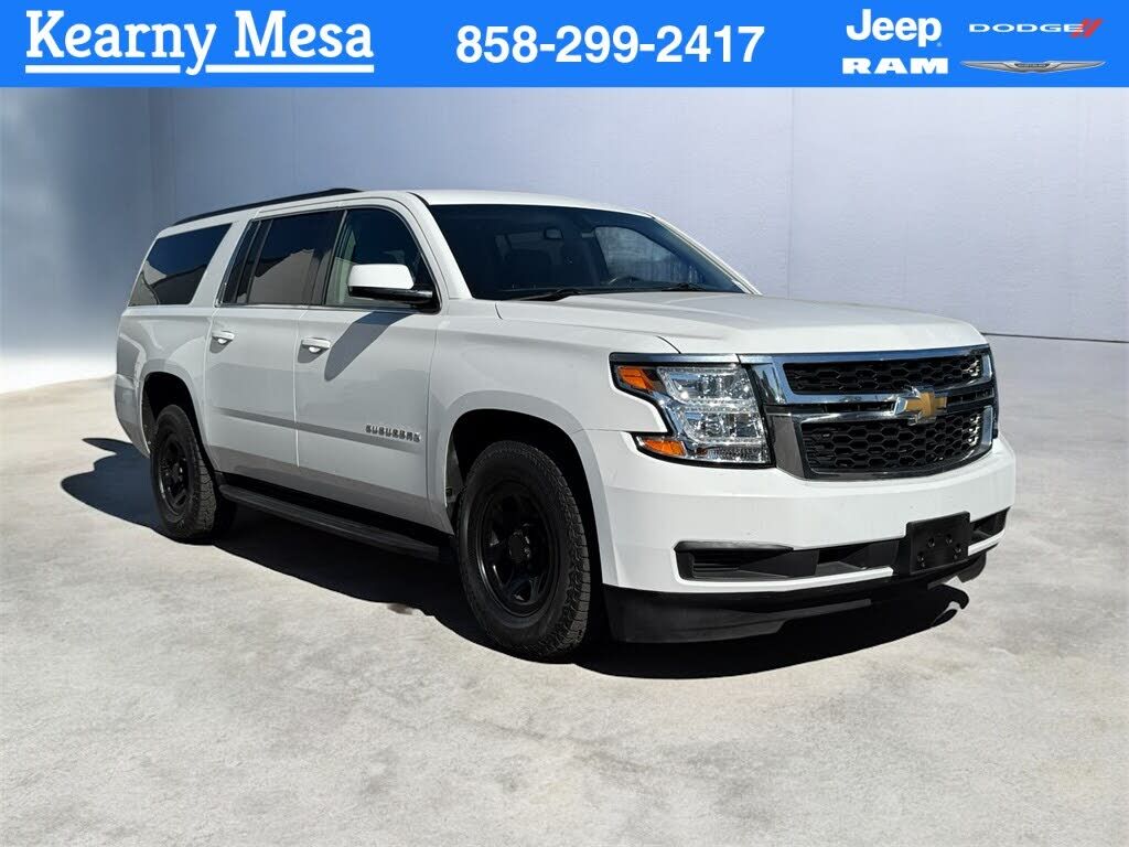 2017 CHEVROLET Suburban