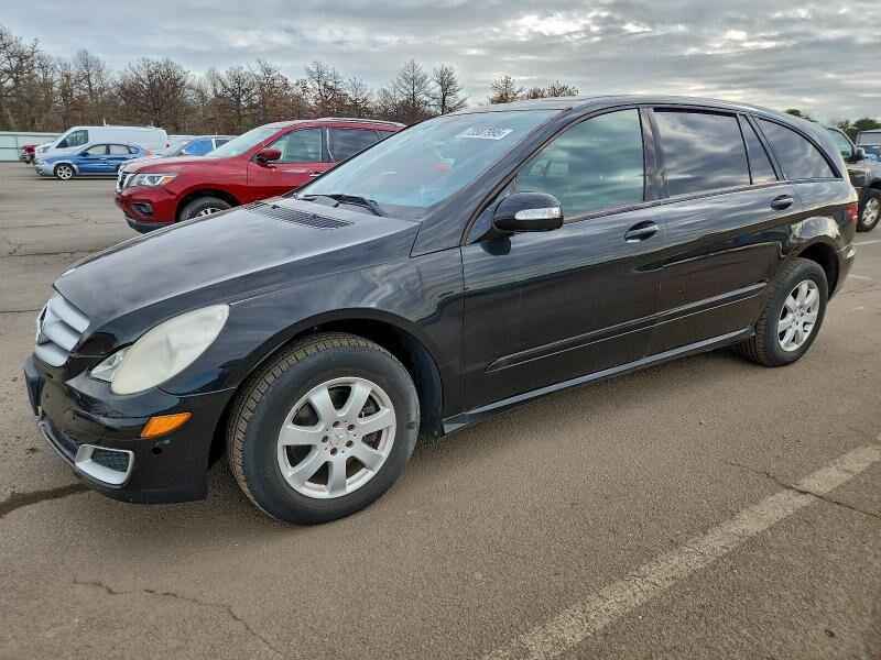 Mercedes-Benz R-Class