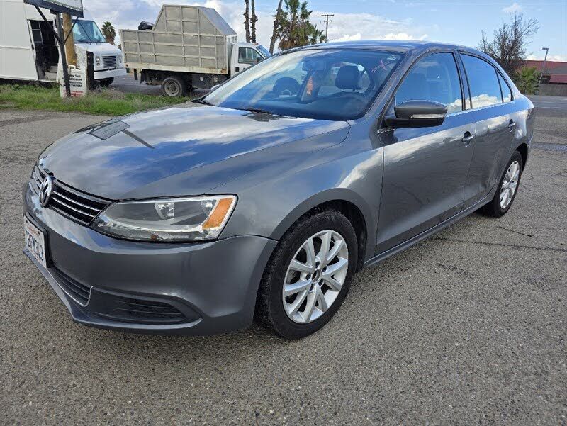 2013 VOLKSWAGEN Jetta
