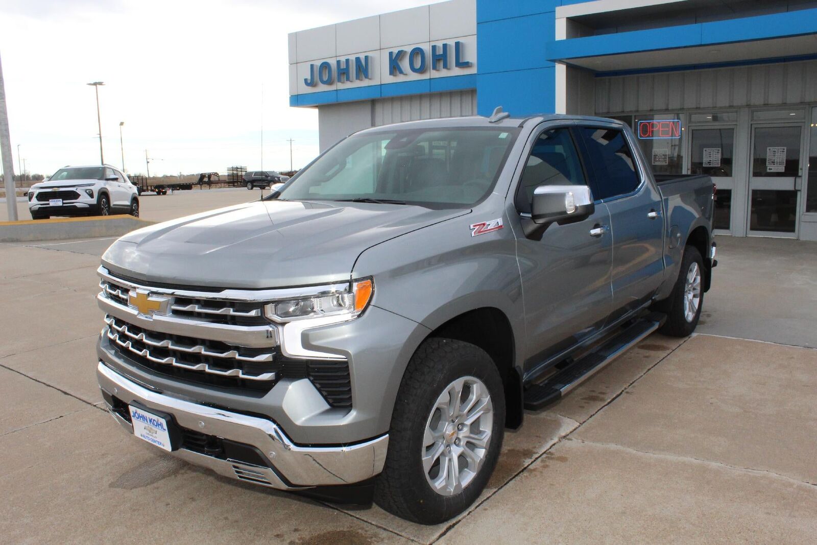 2026 CHEVROLET Silverado
