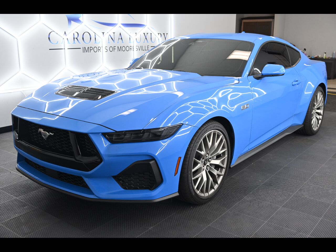 2025 FORD Mustang