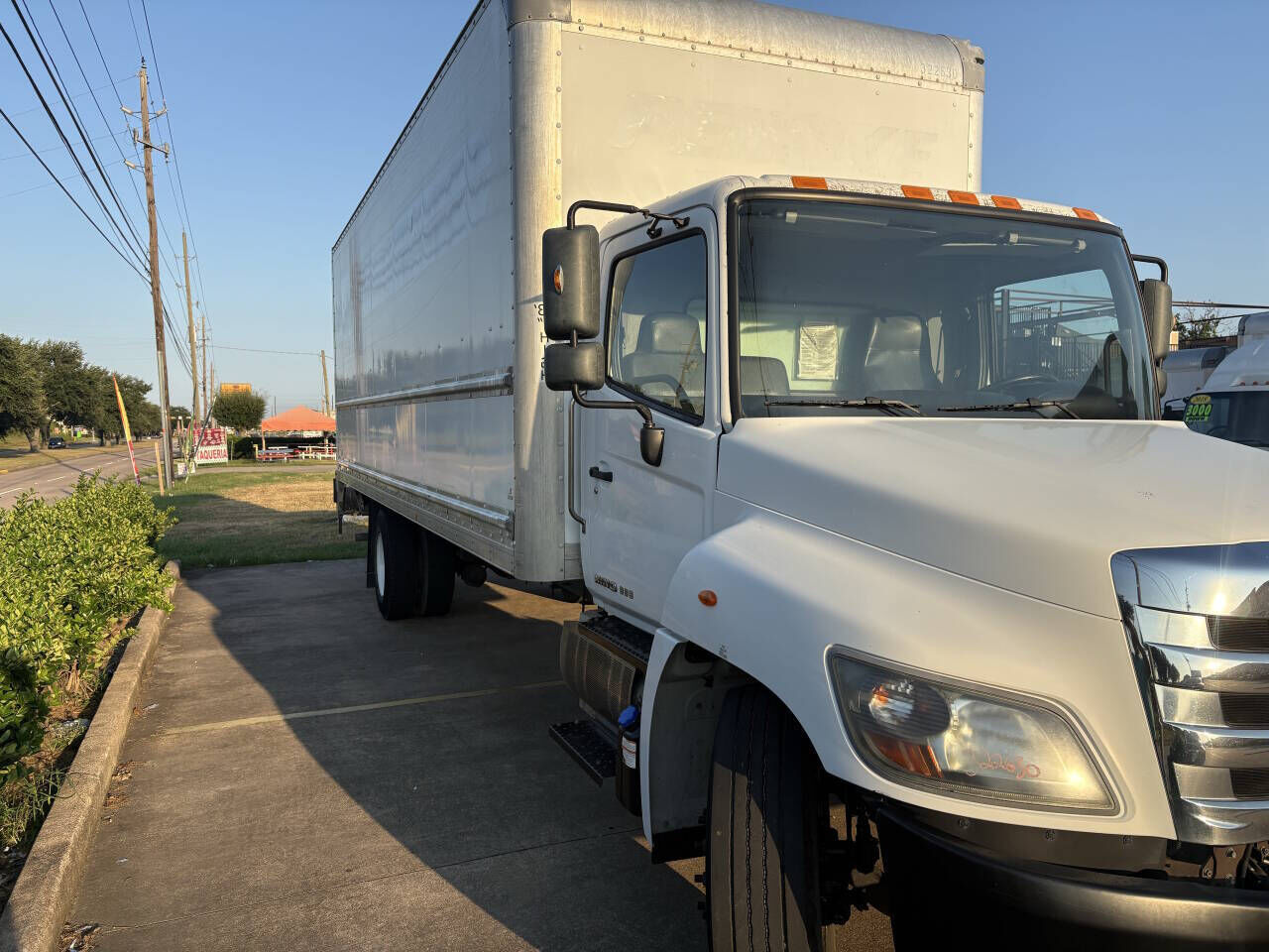 2019 HINO Conventional Type Truck