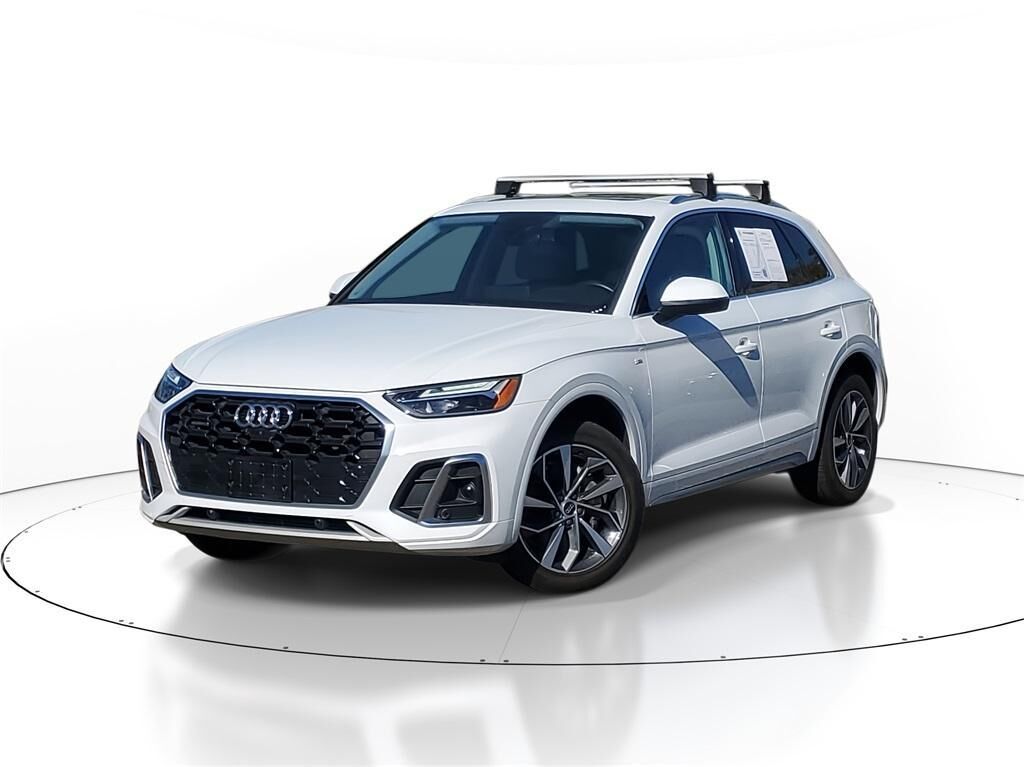 2022 AUDI Q5