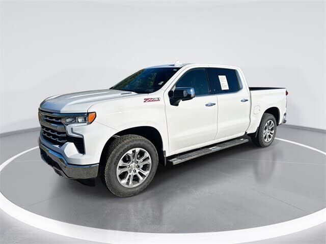 2026 CHEVROLET Silverado