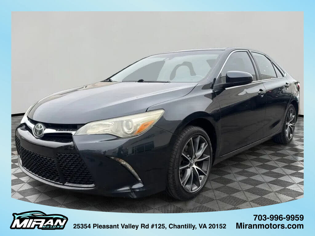 2017 TOYOTA Camry