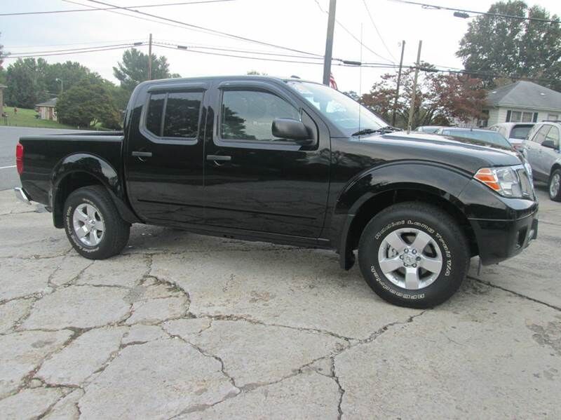 2012 NISSAN Frontier